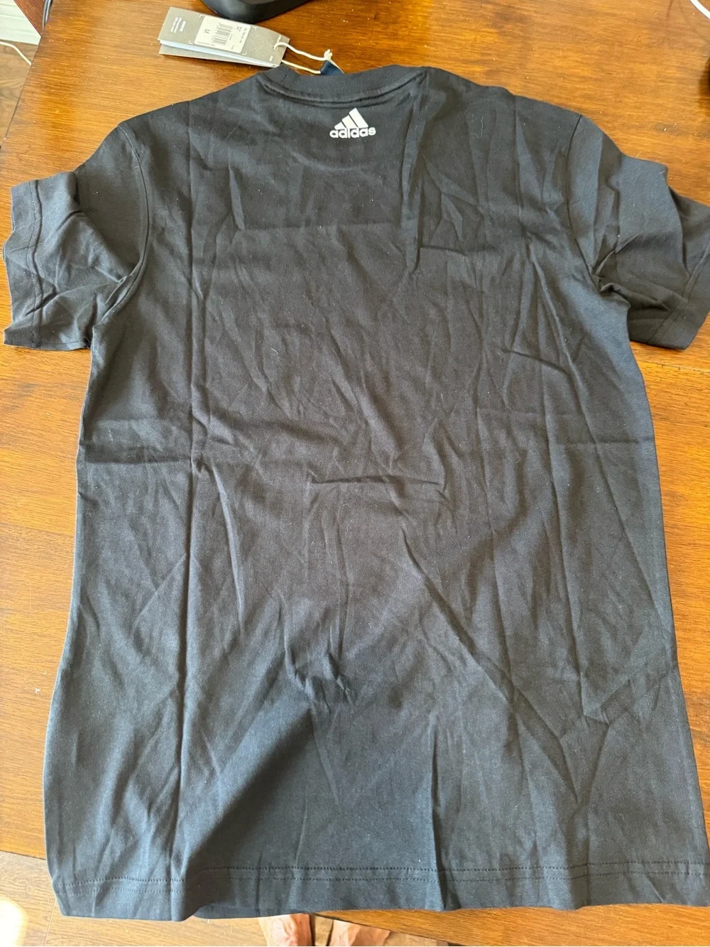 adidas Men’s Seoul Black Logo Graphic Tee Shirt Size M 2016 NWT